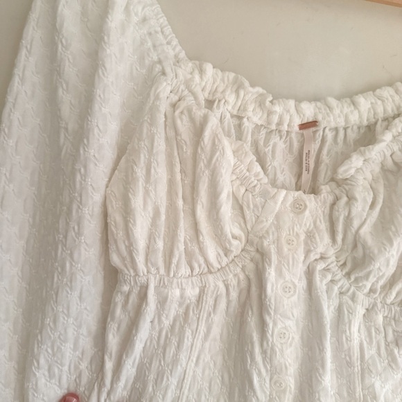 Free People White Eyelet Lady Bug Milk Maid Button Top Women's Size LG - Picture 5 of 13